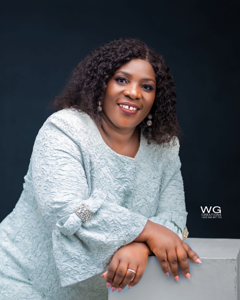 REGINA MKANDAWIRE MALAWIAN FEMALE GOSPEL ARTIST #PROFILE